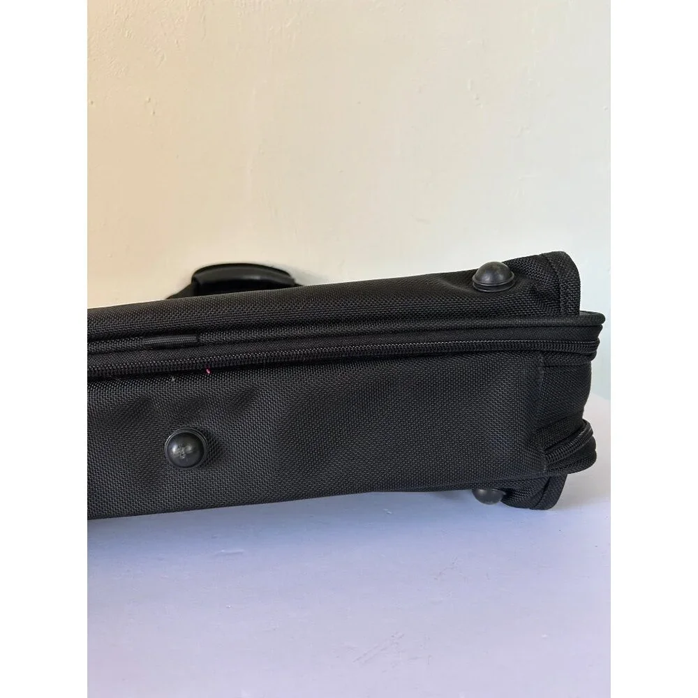 Tumi Alpha 2 Expandable Laptop Briefcase Black Nylon With Shoulder Strap